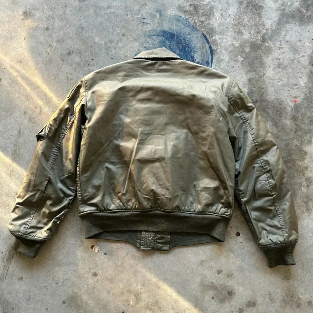 Vintage 70s Military CWU 45/P Flight Jacket Size Medium - Picture 7 of 11